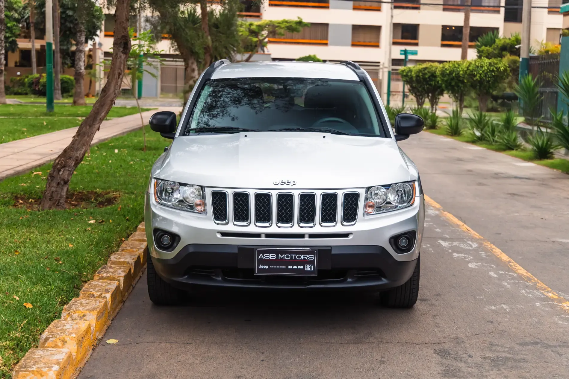 JEEP Compass Sport 2.4L