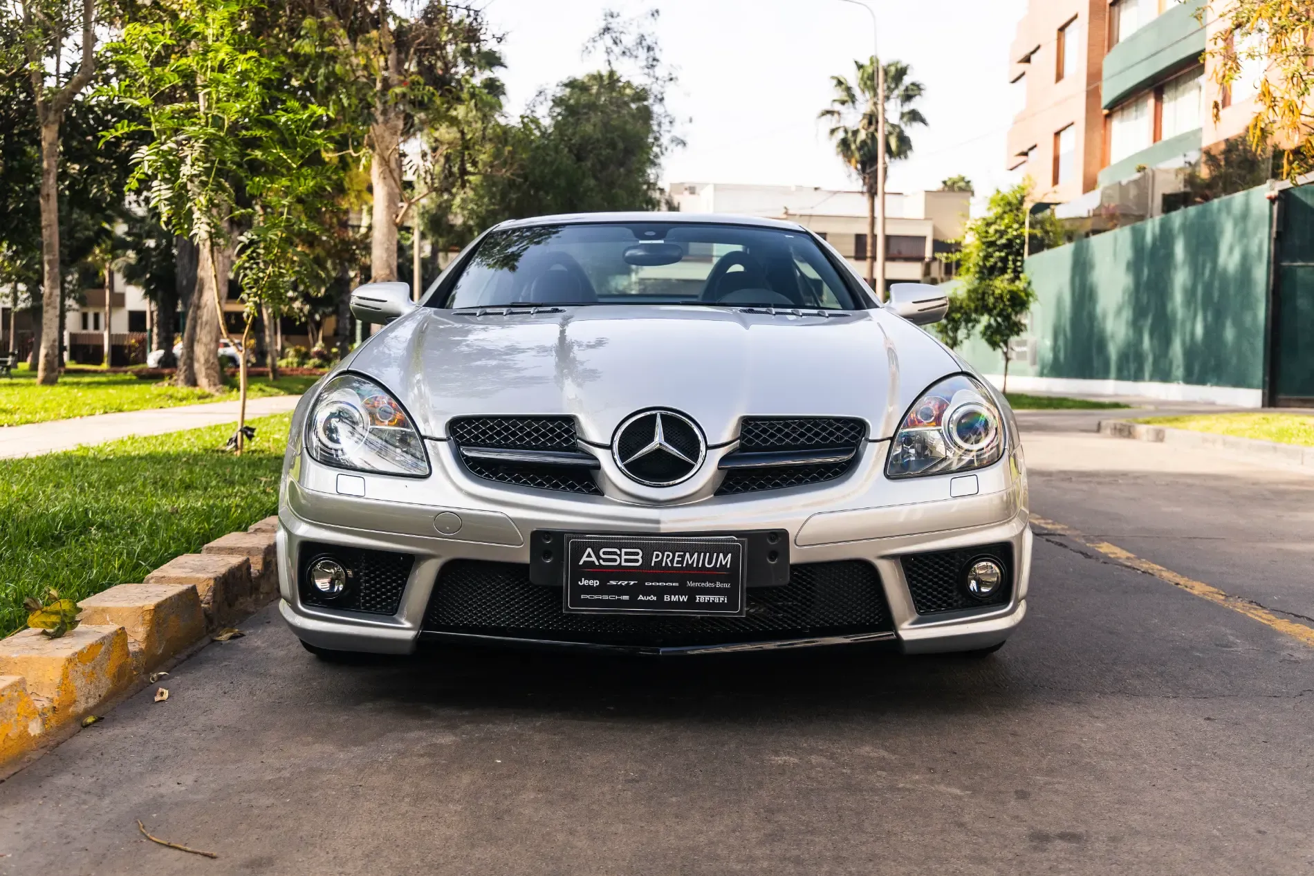 MERCEDES-BENZ SLK 55 AMG