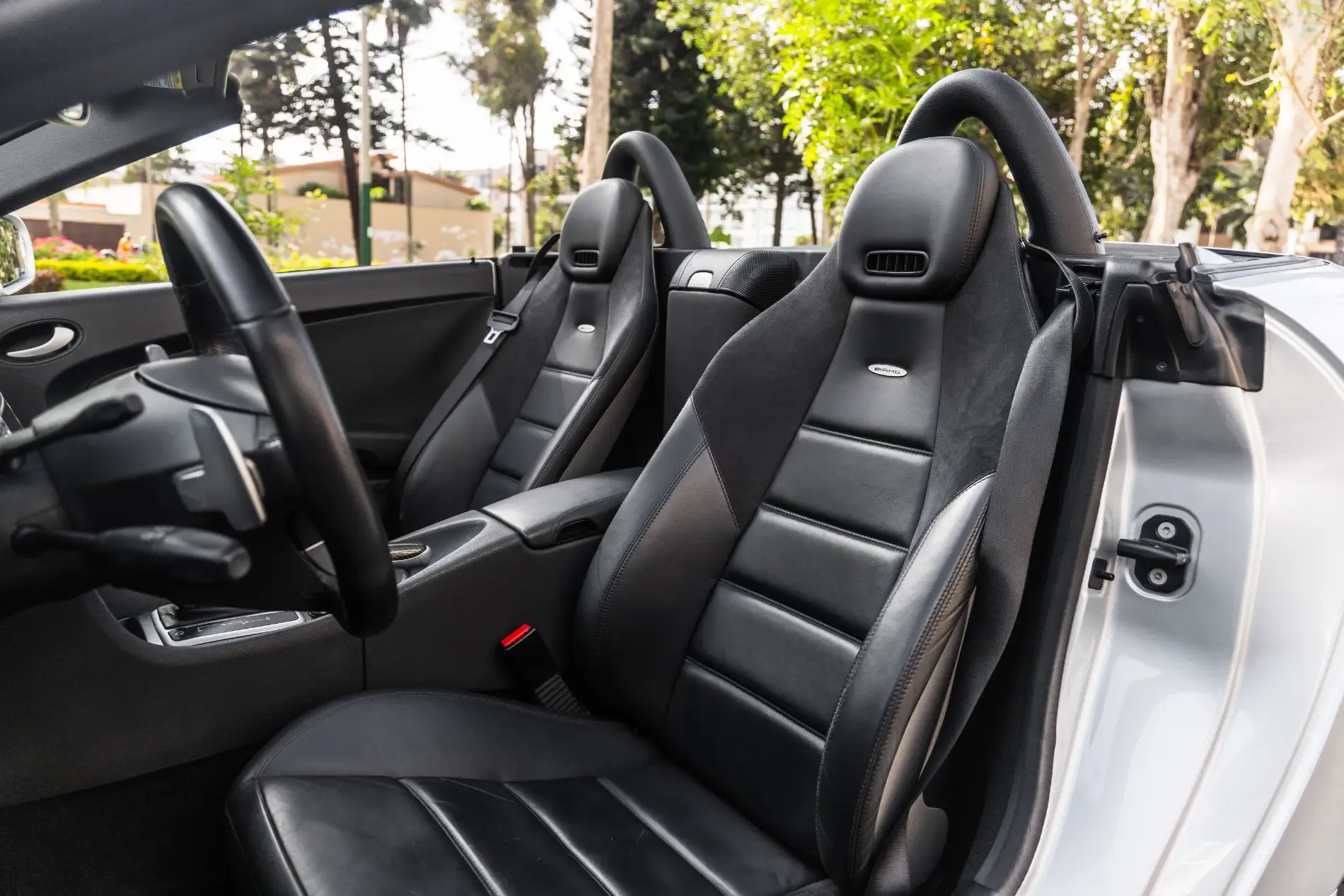 MERCEDES-BENZ SLK 55 AMG
