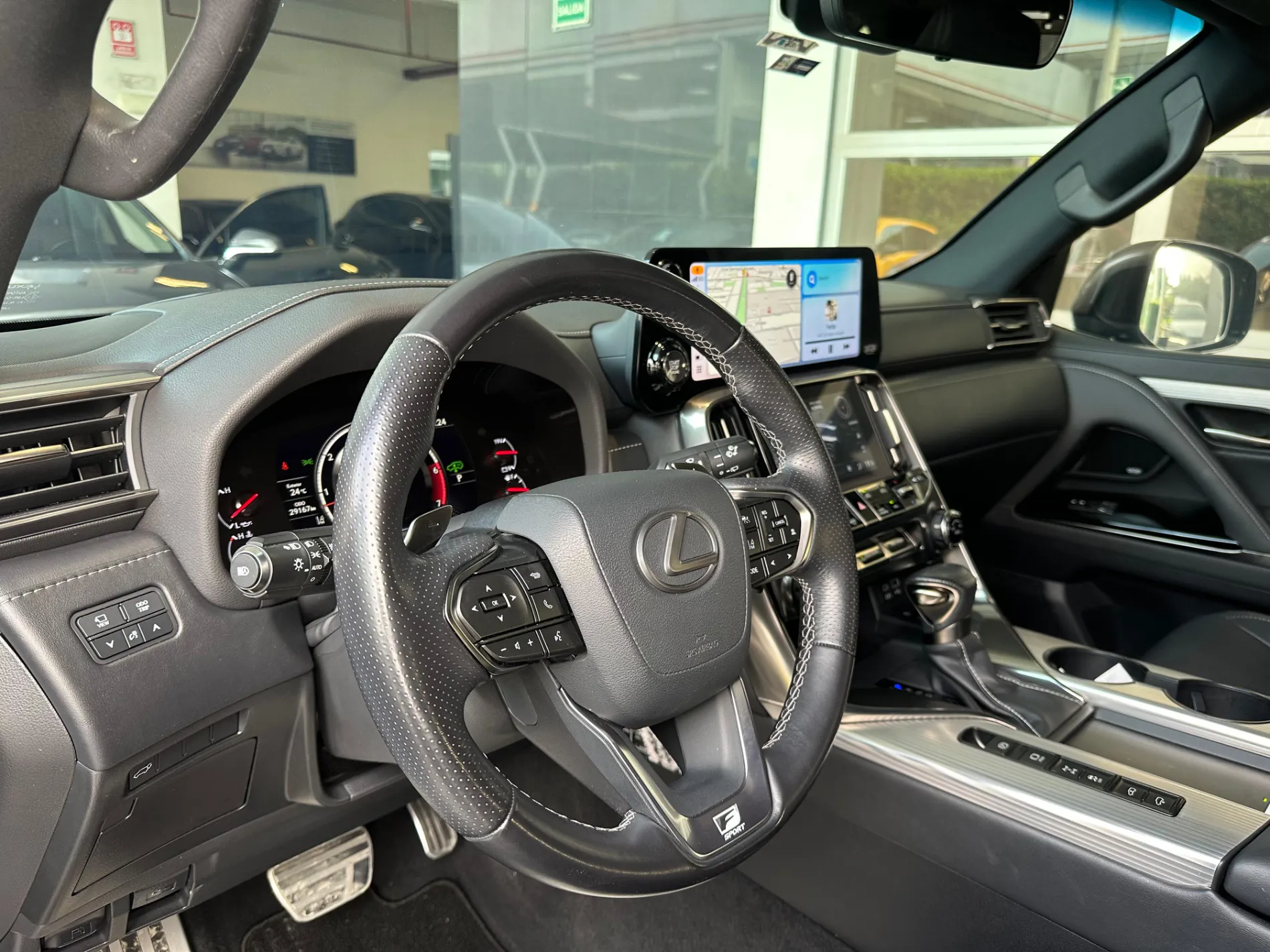 LEXUS LX 600 F Sport
