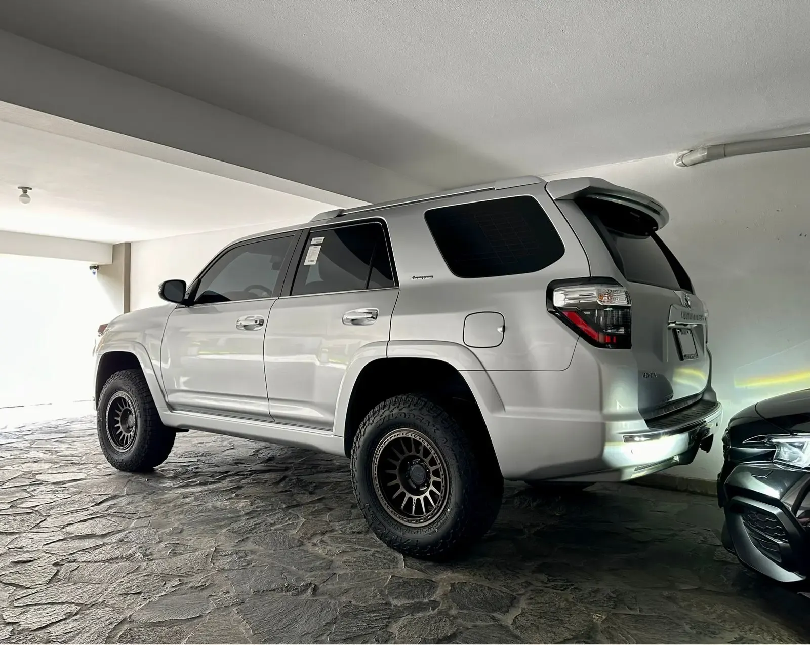 TOYOTA 4Runner Limited