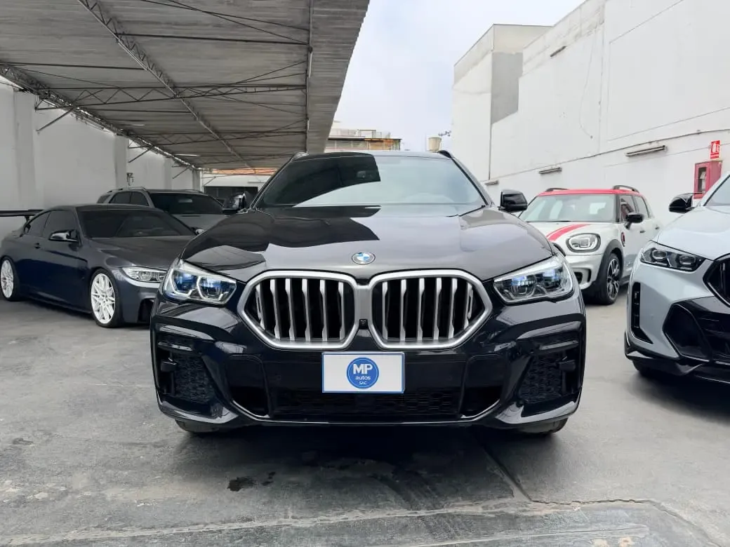 BMW X6 40i