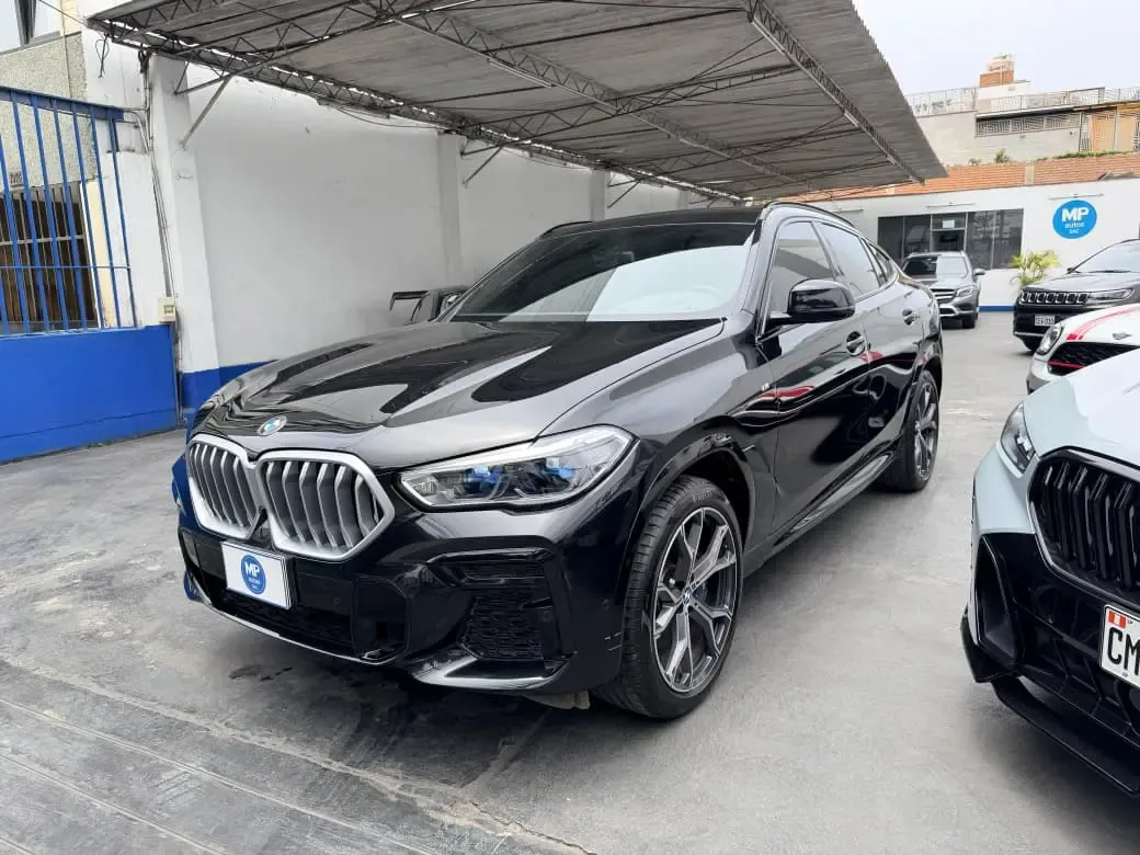 BMW X6 40i