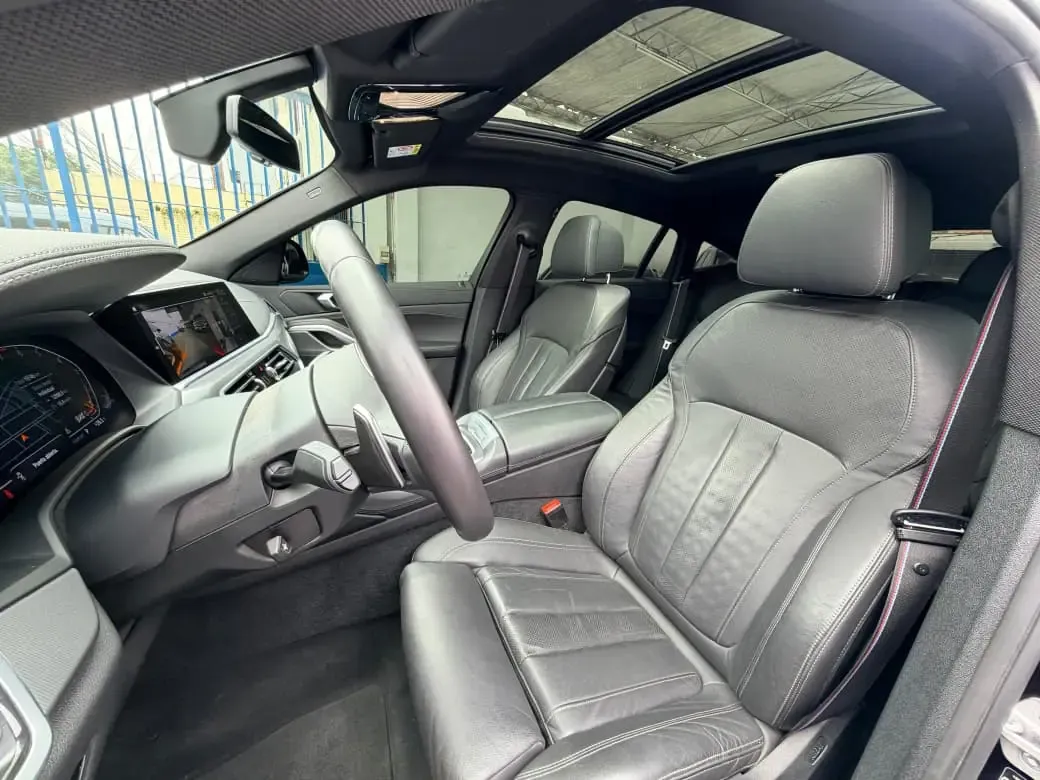 BMW X6 40i