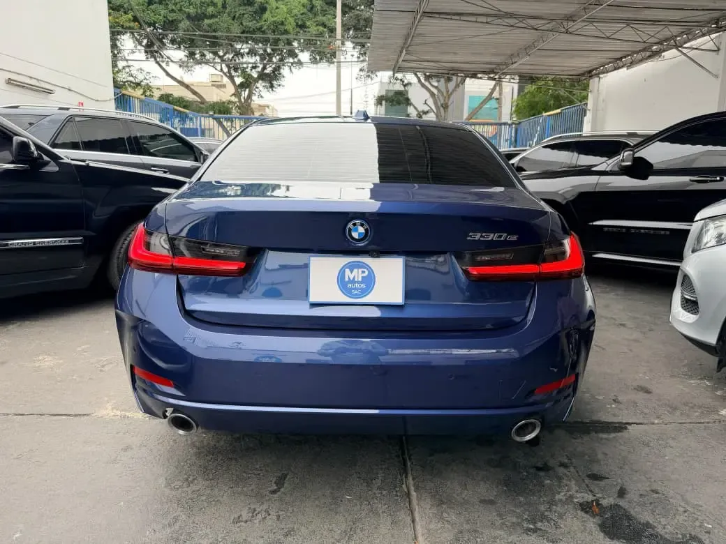 BMW Serie 3 330e