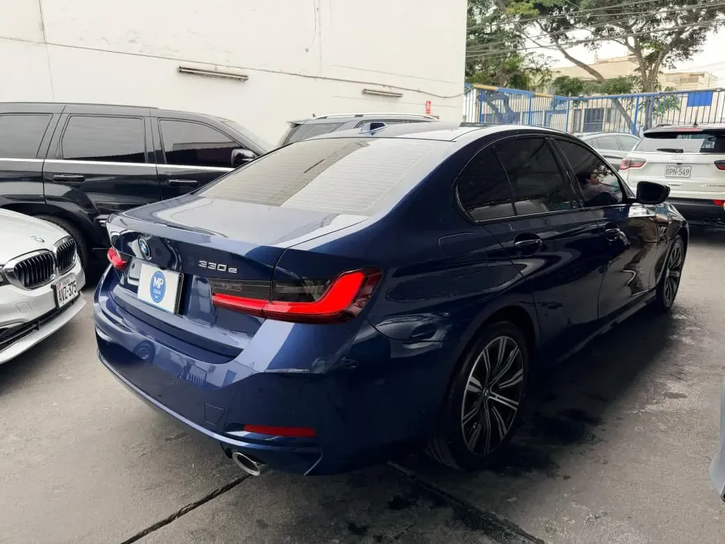 BMW Serie 3 330e