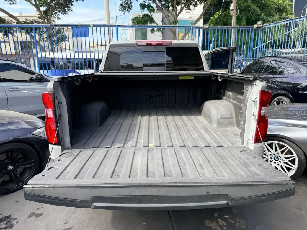 CHEVROLET Silverado