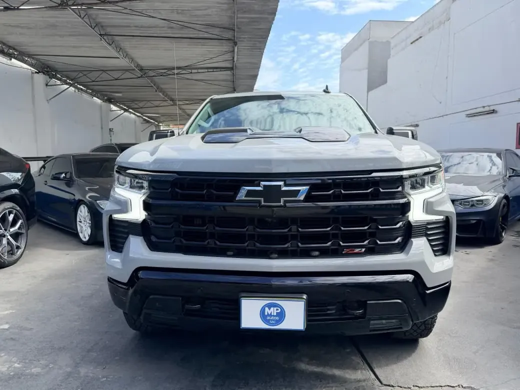 CHEVROLET Silverado