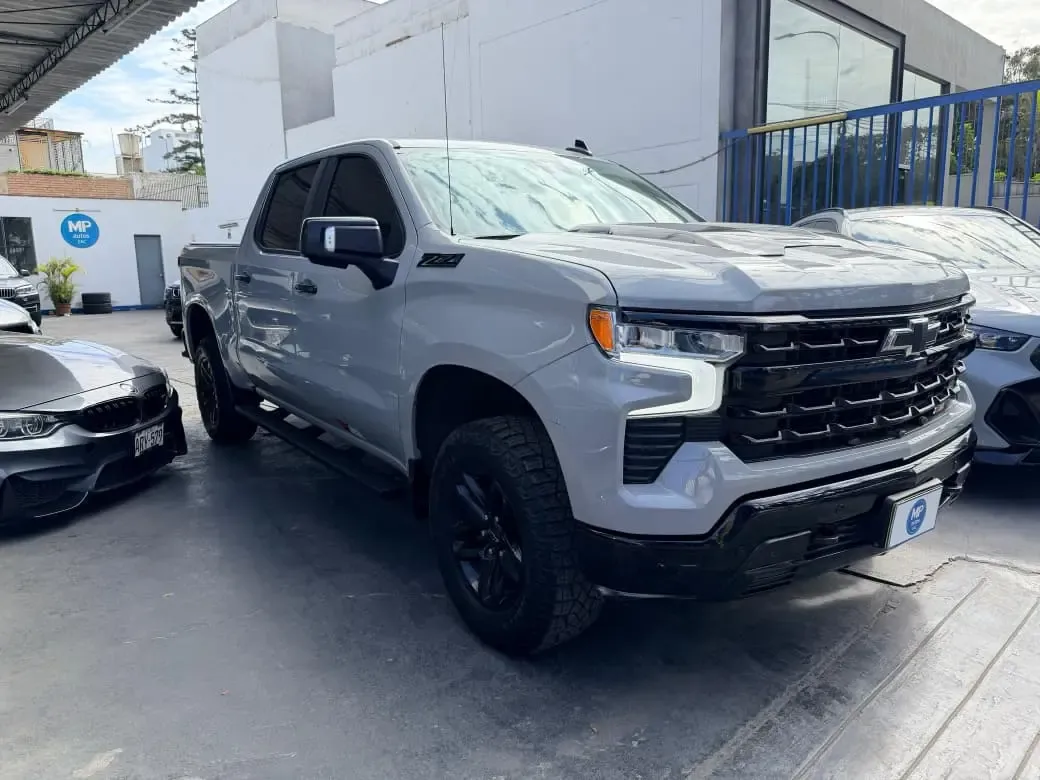 CHEVROLET Silverado