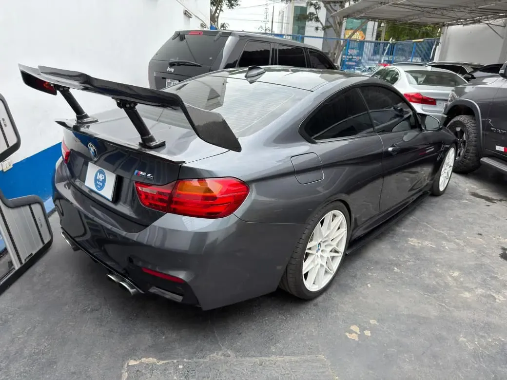 BMW M4