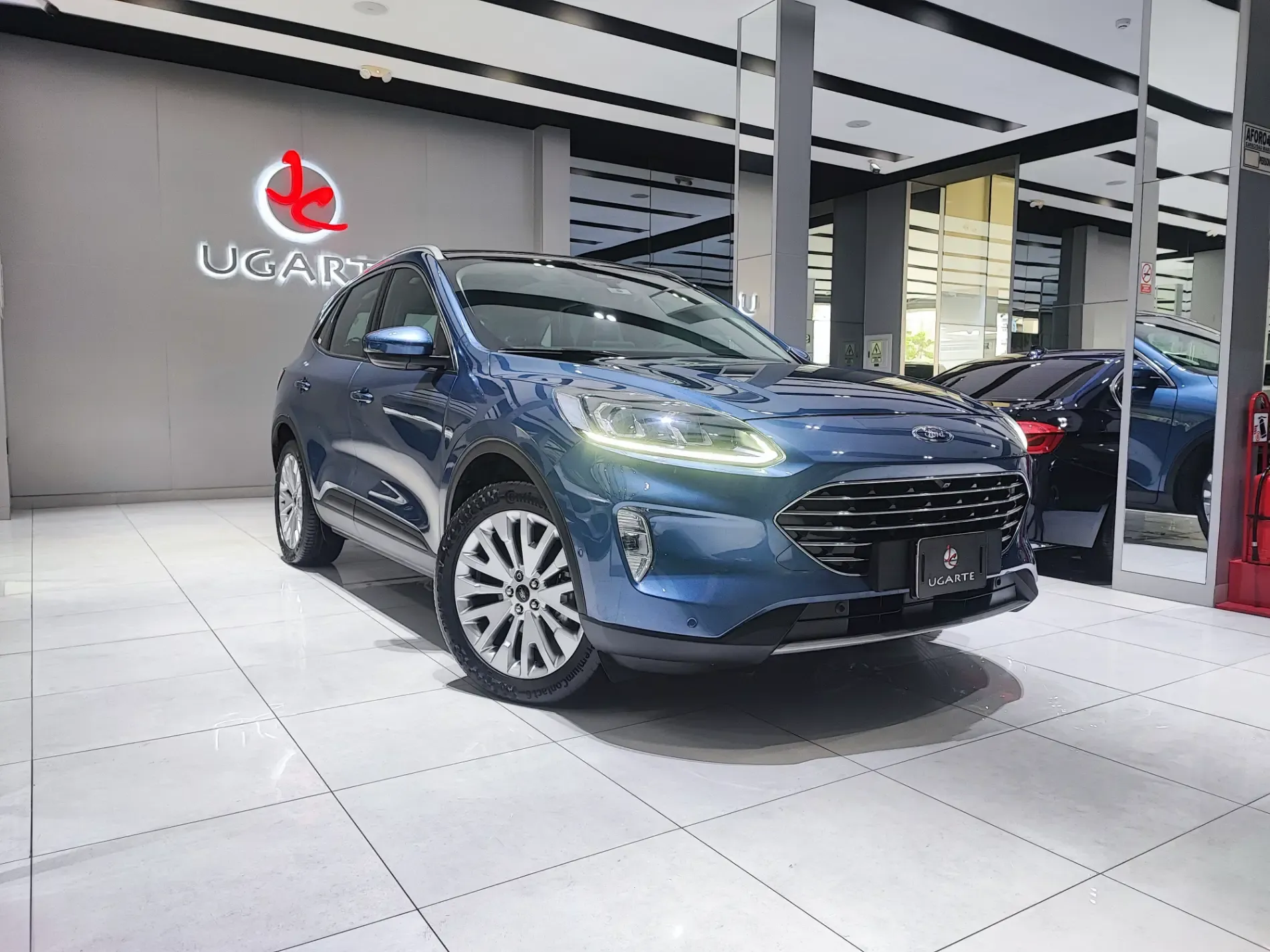 FORD Escape Titanium