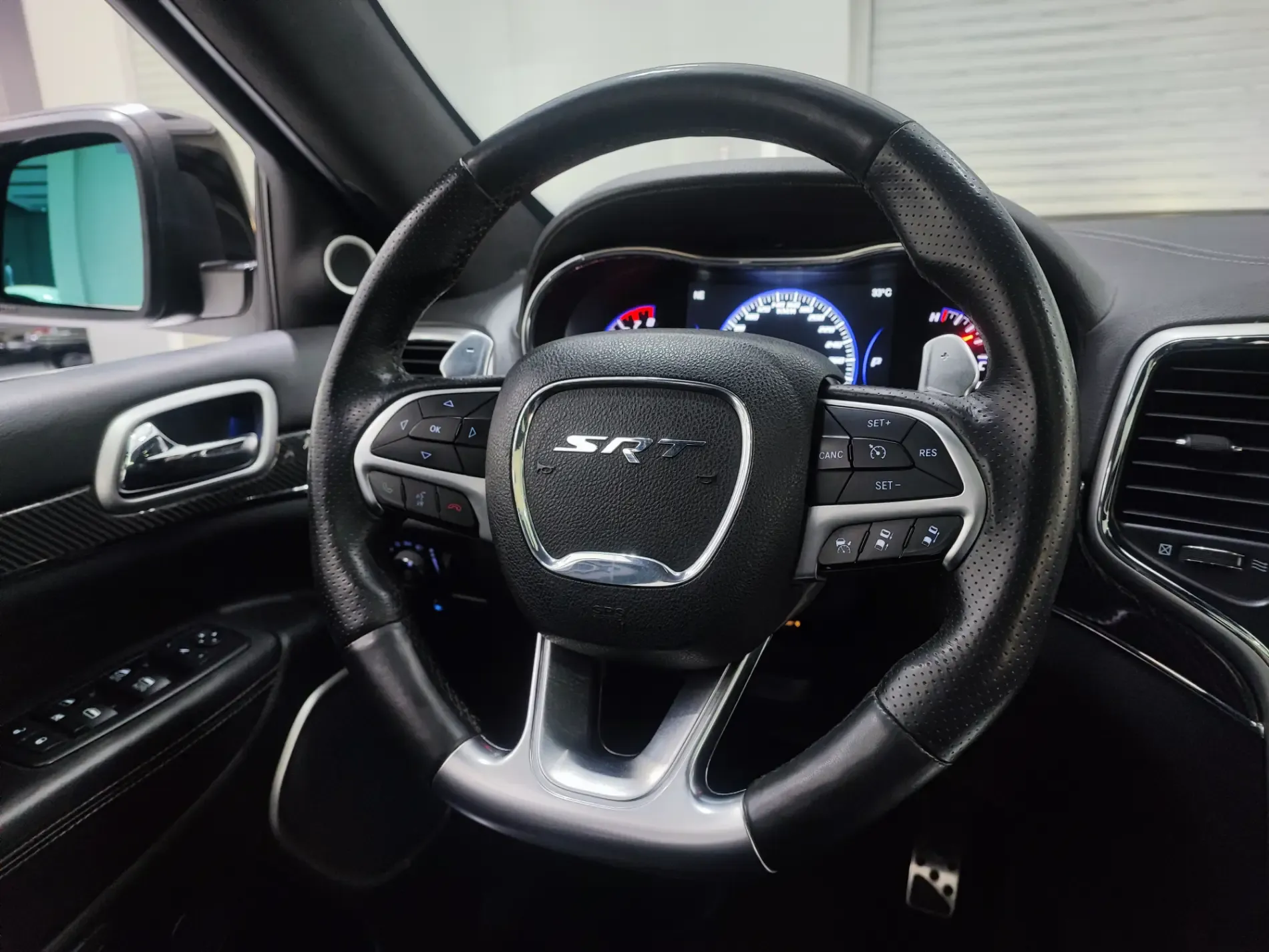 JEEP Grand Cherokee SRT