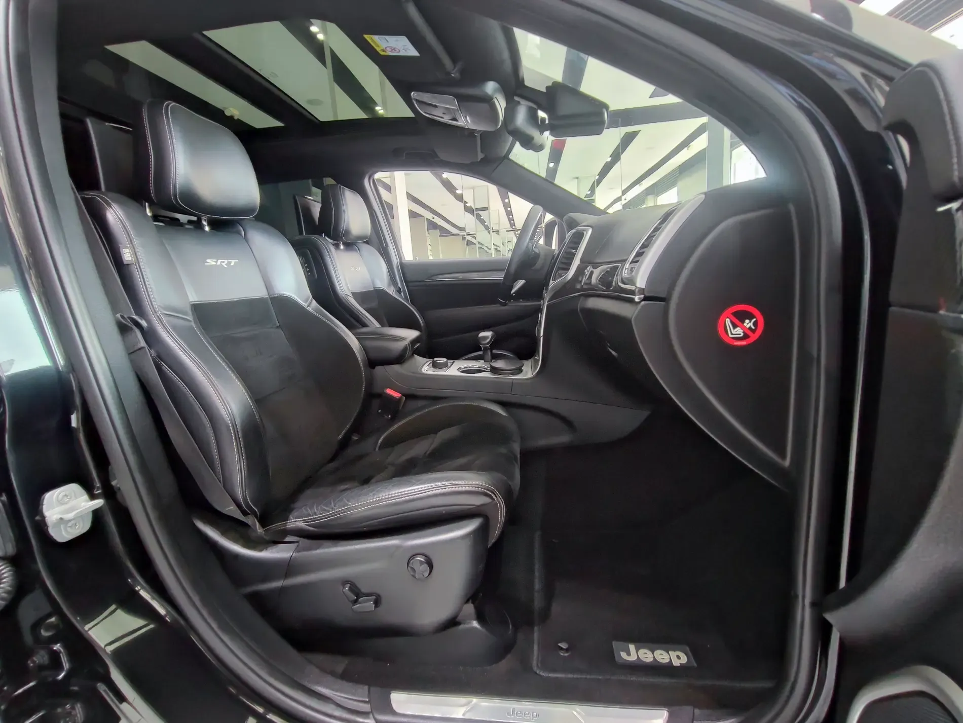 JEEP Grand Cherokee SRT