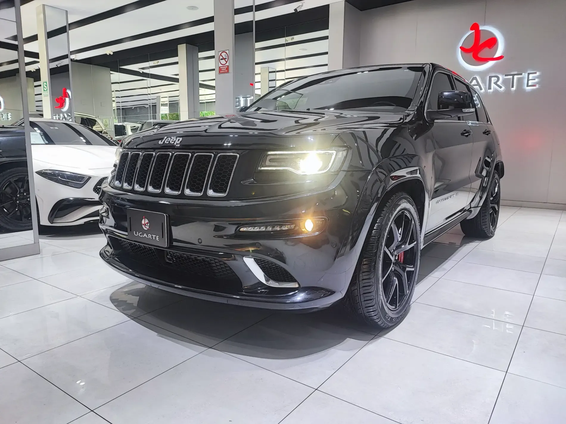 JEEP Grand Cherokee SRT
