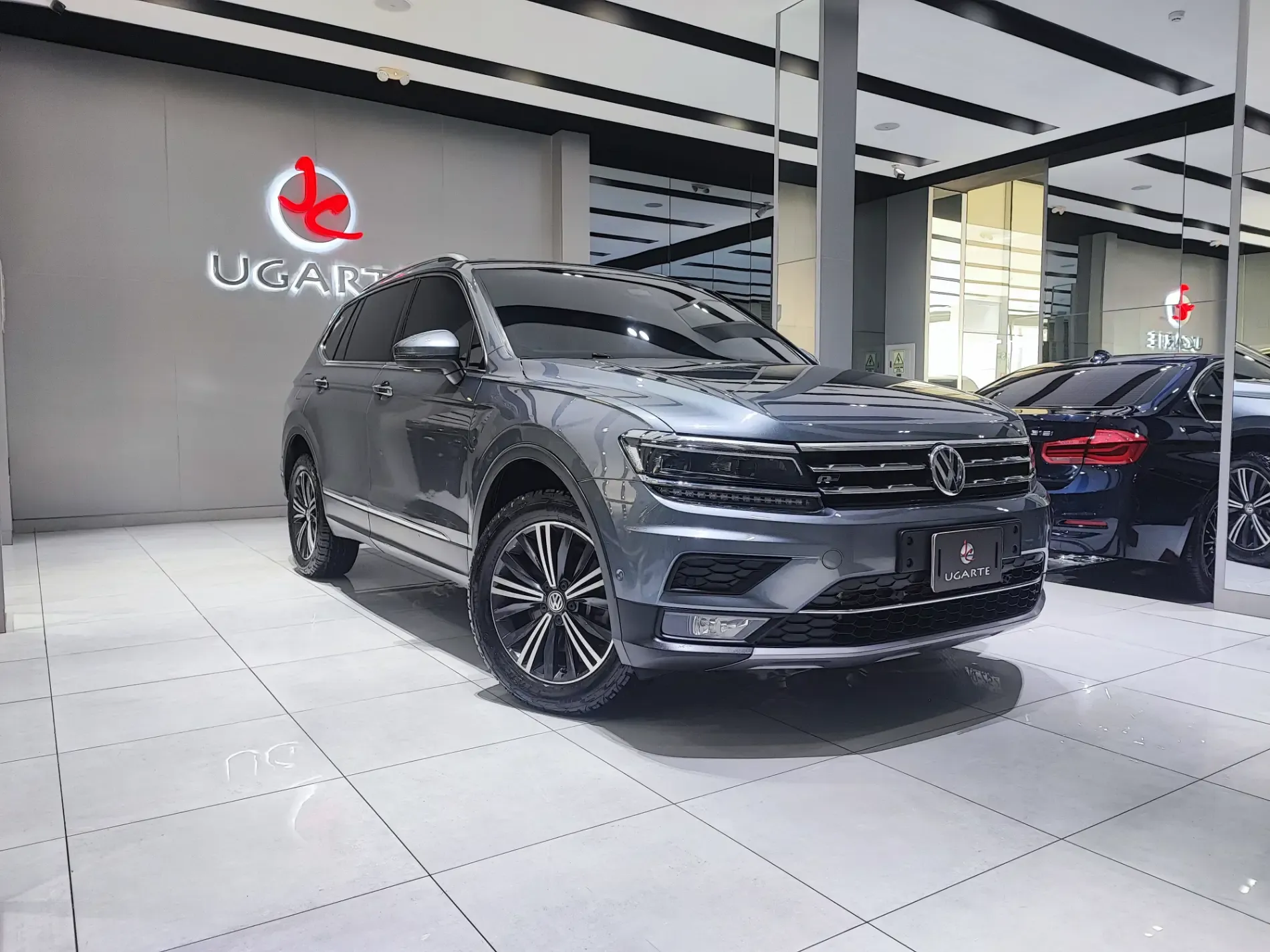 VOLKSWAGEN Tiguan Allspace Highline 2.0 TSI