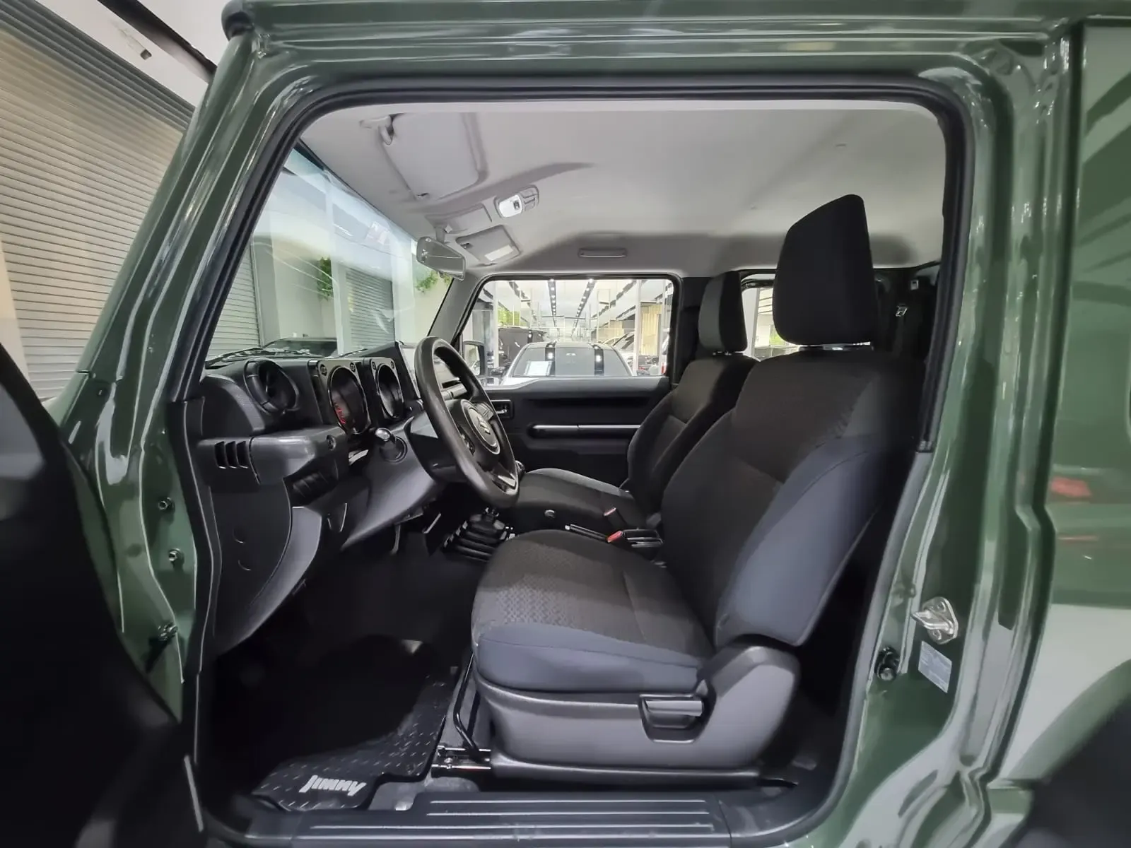 SUZUKI Jimny MT