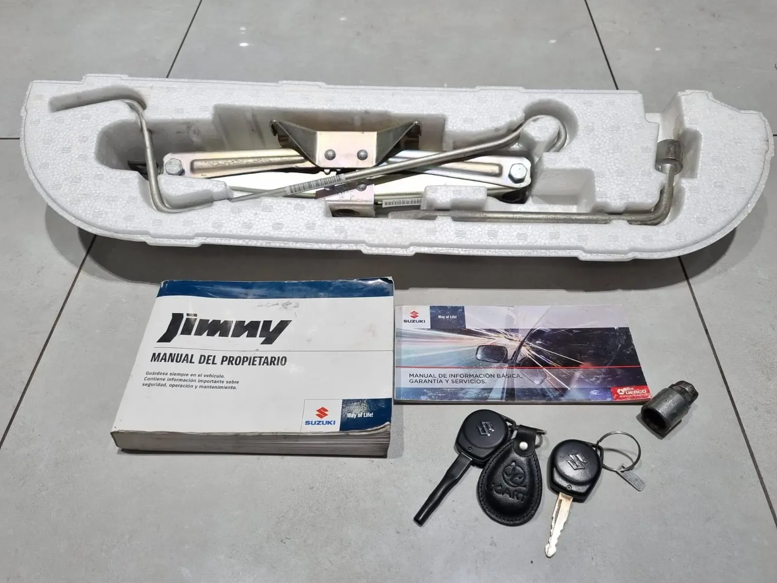 SUZUKI Jimny MT