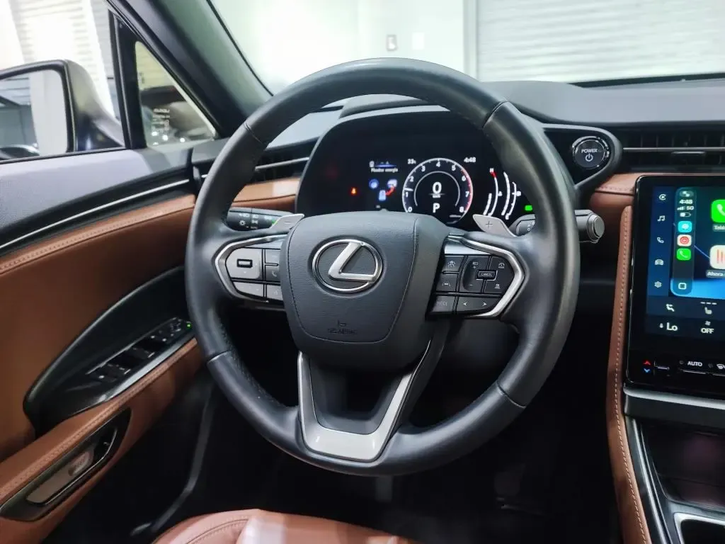 LEXUS LBX