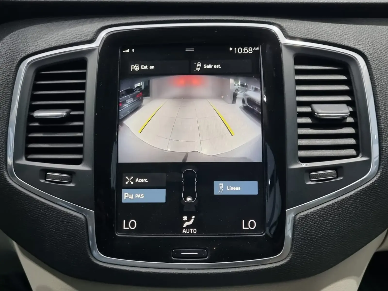 VOLVO XC90 T5 Momentum