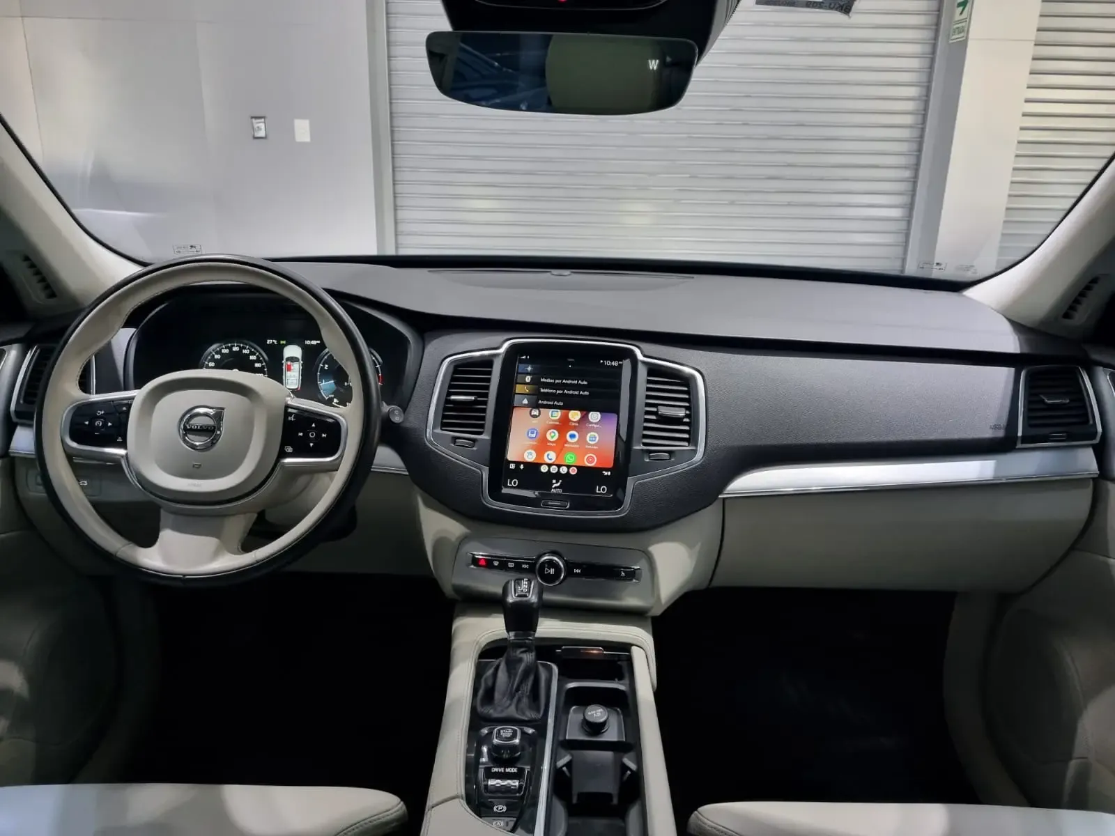 VOLVO XC90 T5 Momentum