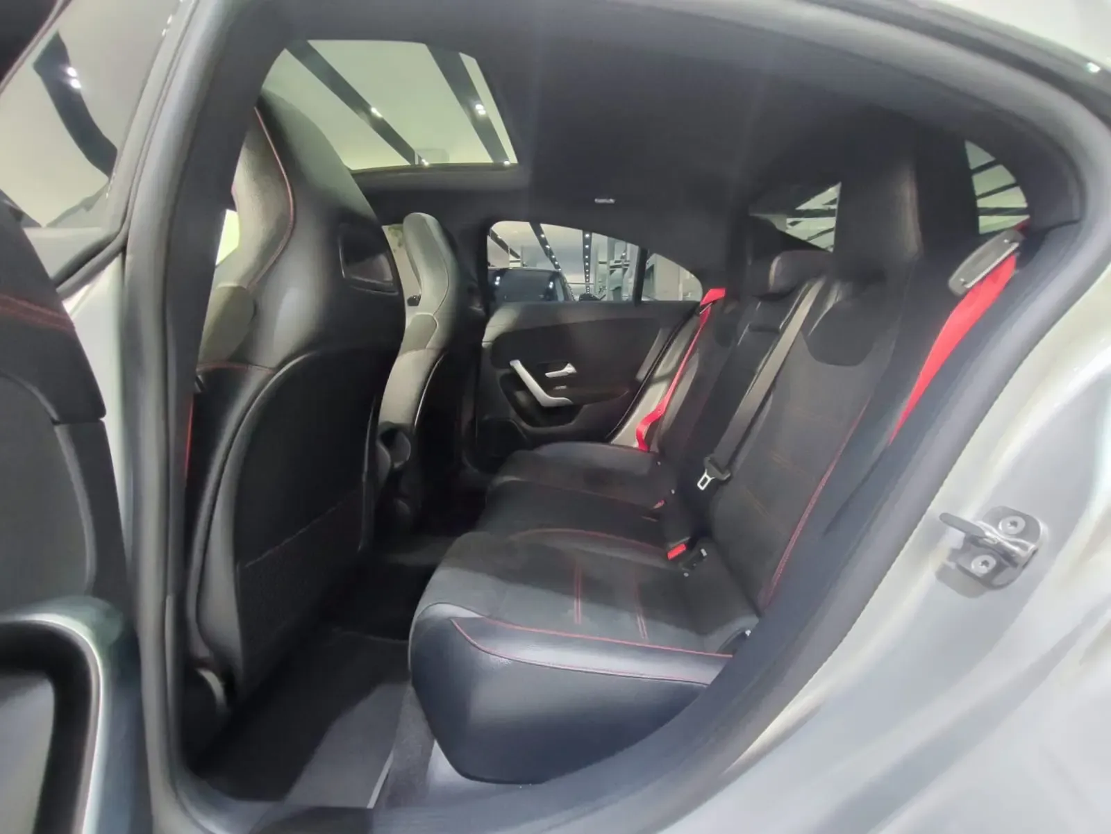 MERCEDES BENZ CLA AMG 4Matic