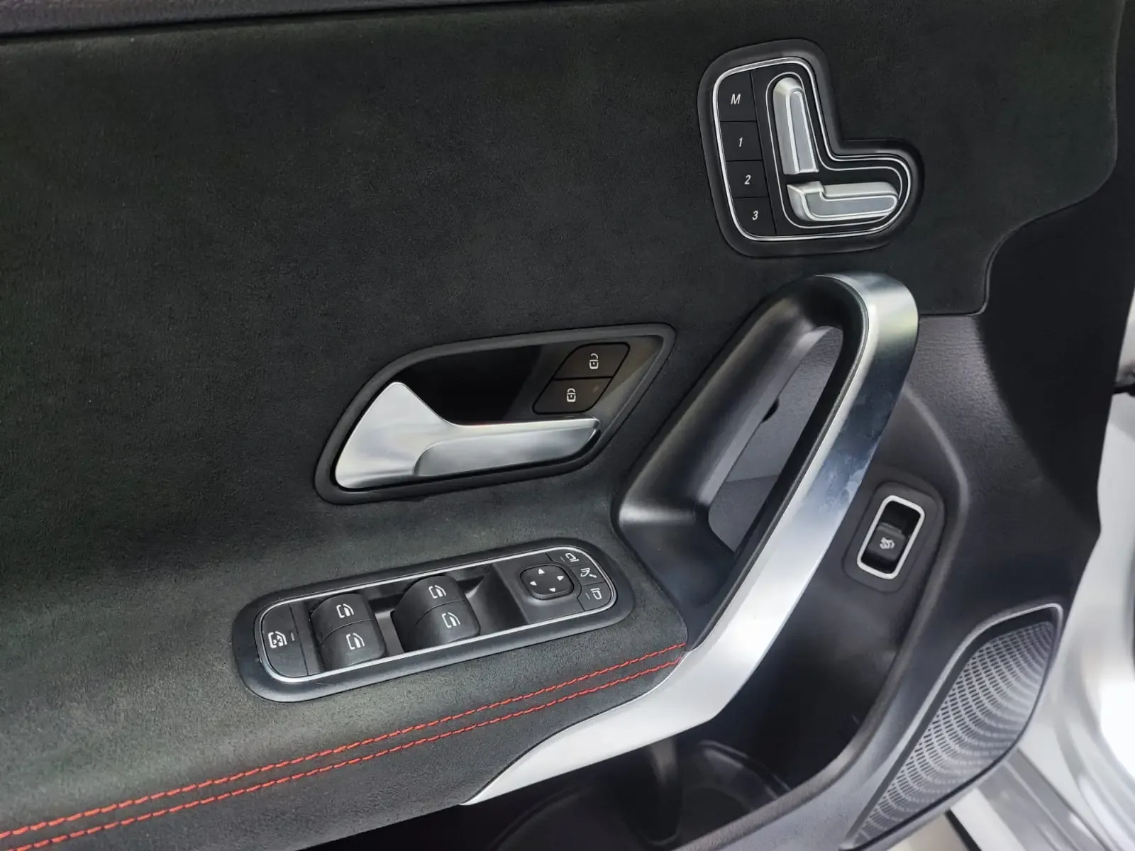 MERCEDES BENZ CLA AMG 4Matic