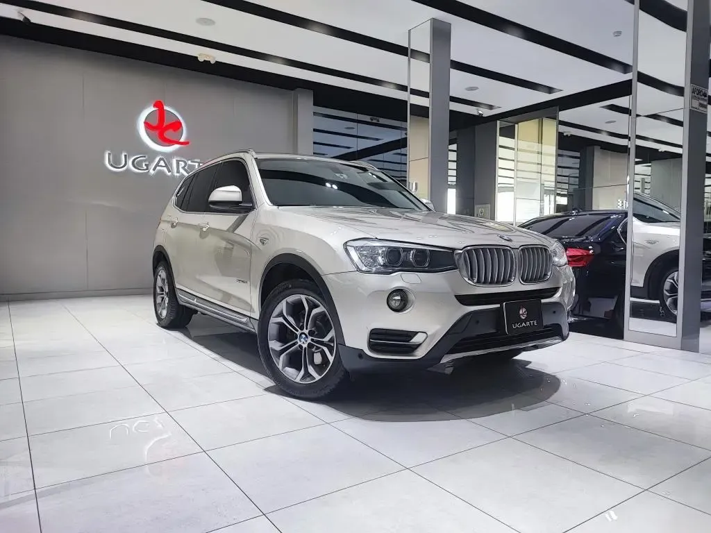 BMW X3 SDrive 20i X-Line