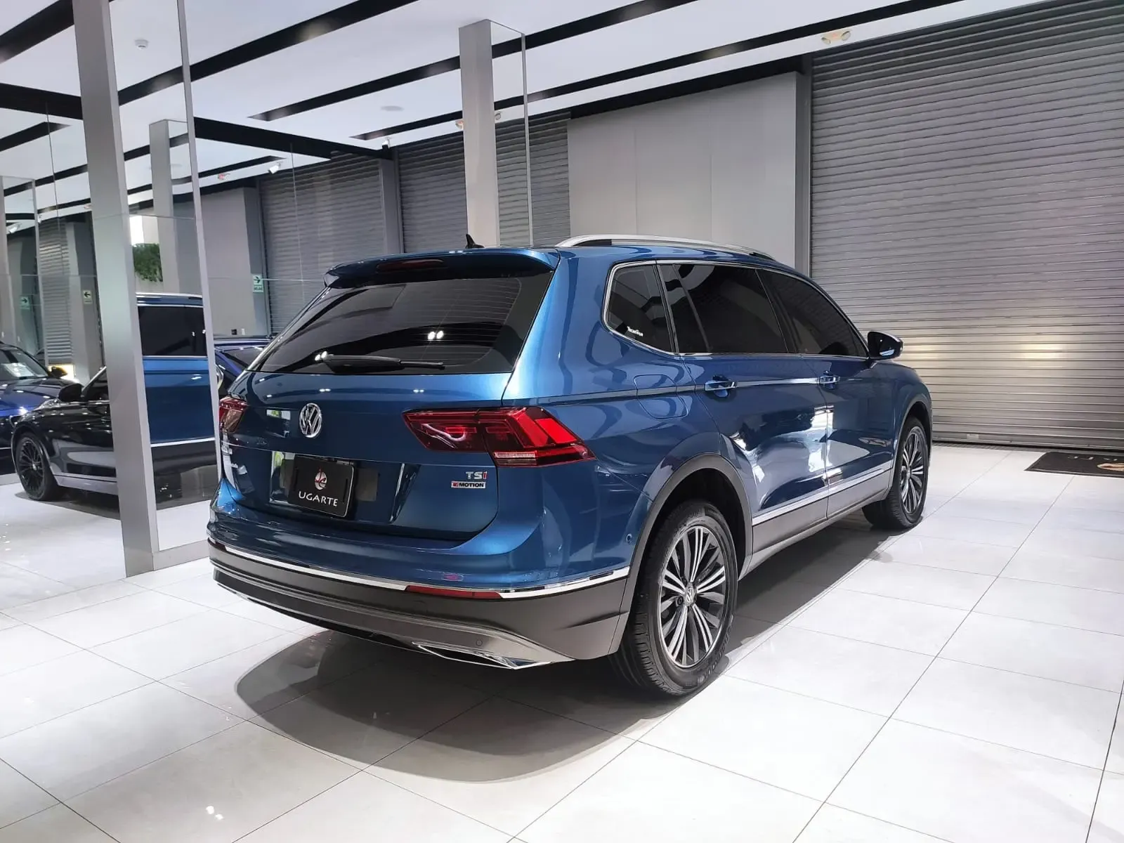 VOLKSWAGEN Tiguan Allspace
