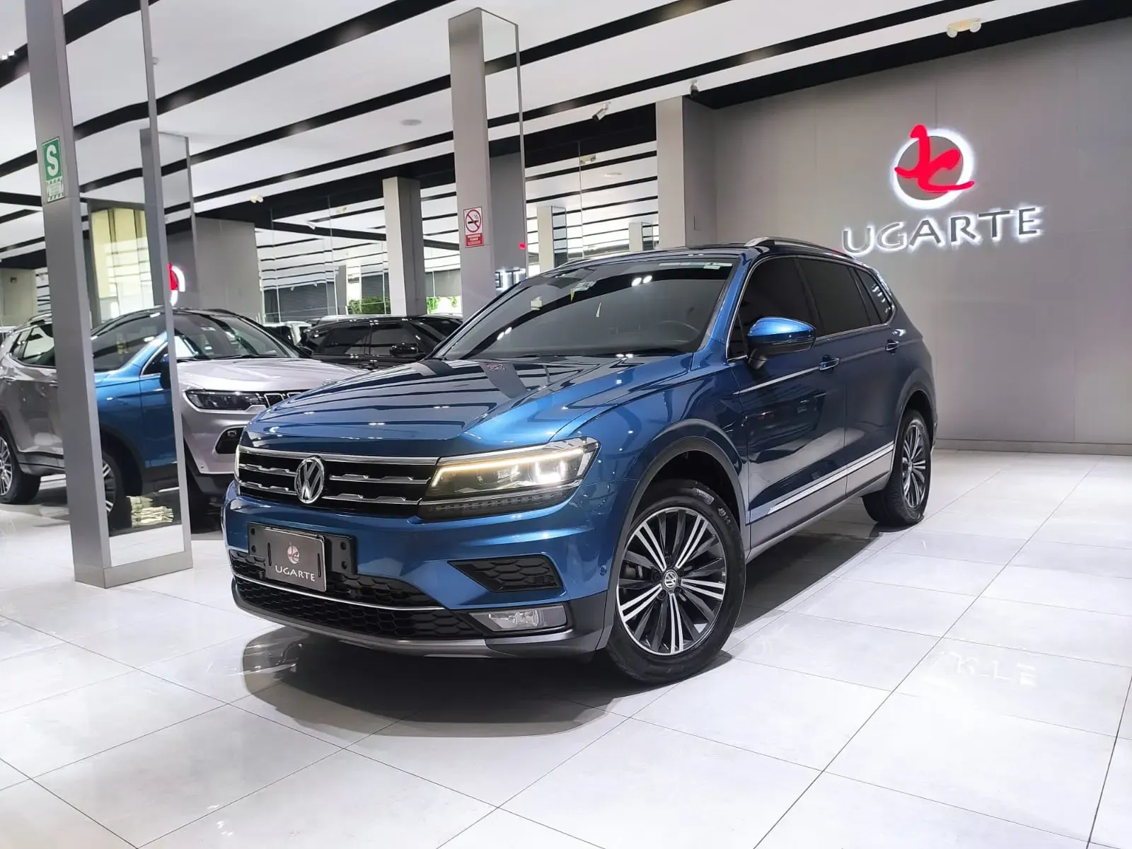 VOLKSWAGEN Tiguan Allspace