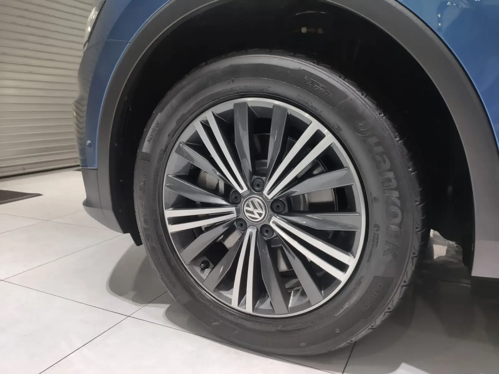 VOLKSWAGEN Tiguan Allspace