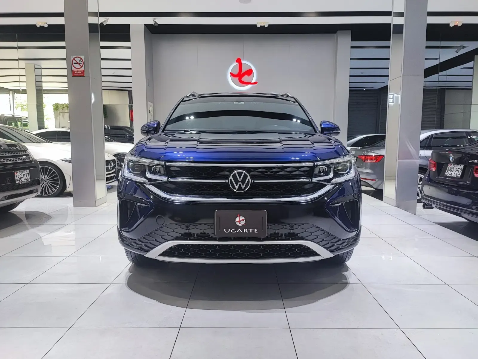 VOLKSWAGEN Taos Highline 250 TSI