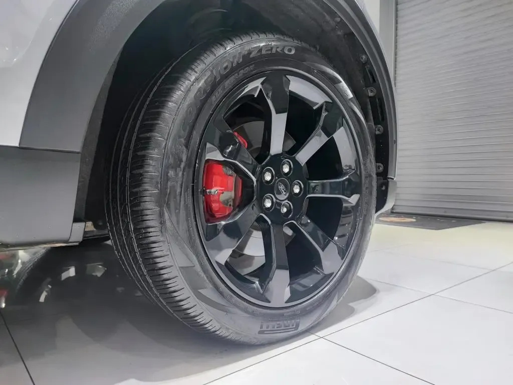FORD Explorer ST