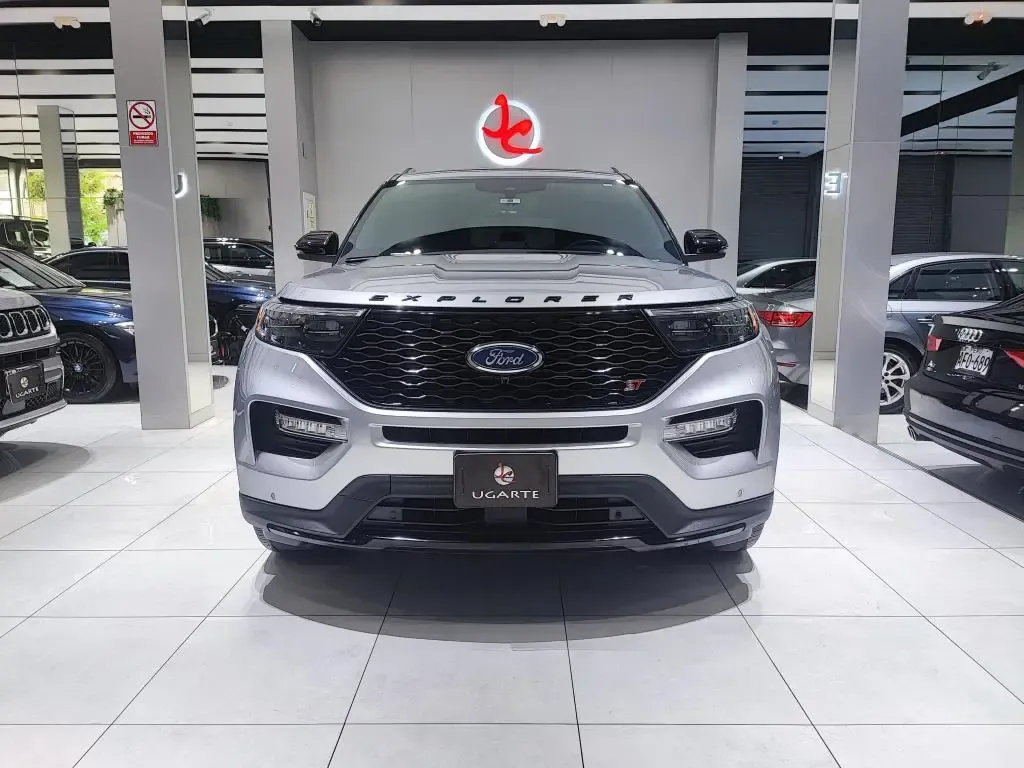 FORD Explorer ST