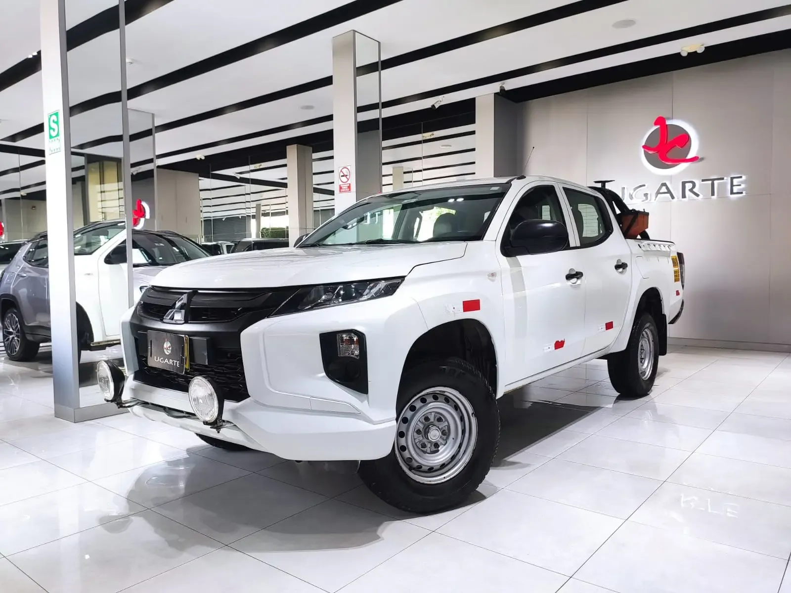 MITSUBISHI L200 4X2 2.1 TD GLX