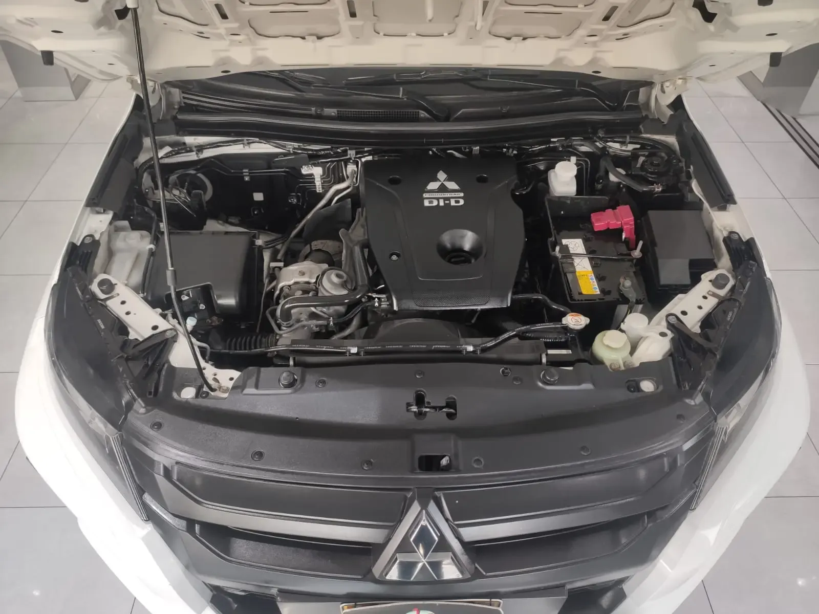 MITSUBISHI L200 4X2 2.1 TD GLX