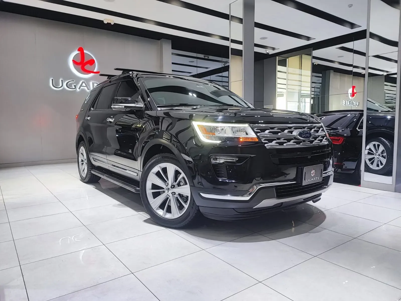 FORD Explorer Limited