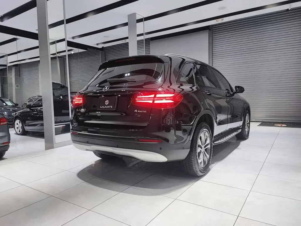 MERCEDES BENZ GLC 250 4Matic