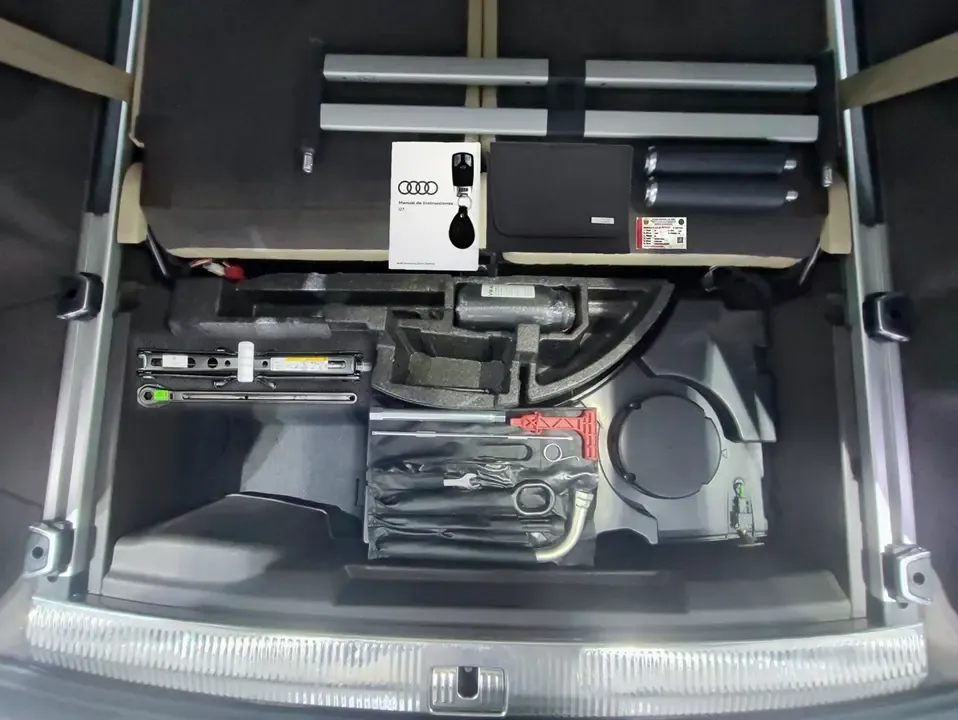 AUDI Q7 2.0T Attraction TFSI Quattro