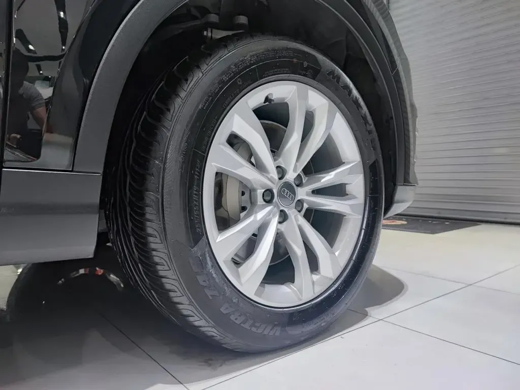 AUDI Q7 2.0T Attraction TFSI Quattro