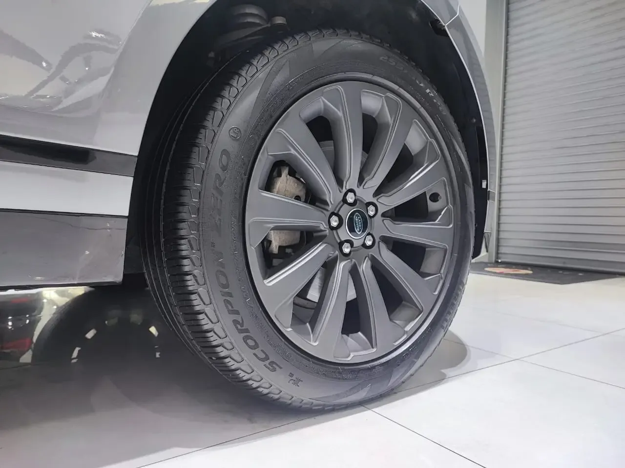 LAND ROVER Range Rover Velar R-Dynamic S MY23