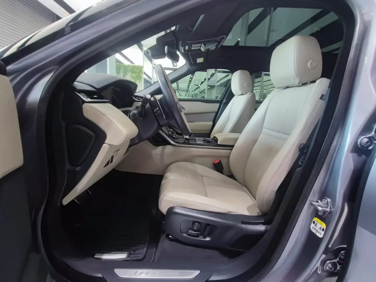 LAND ROVER Range Rover Velar R-Dynamic S MY23