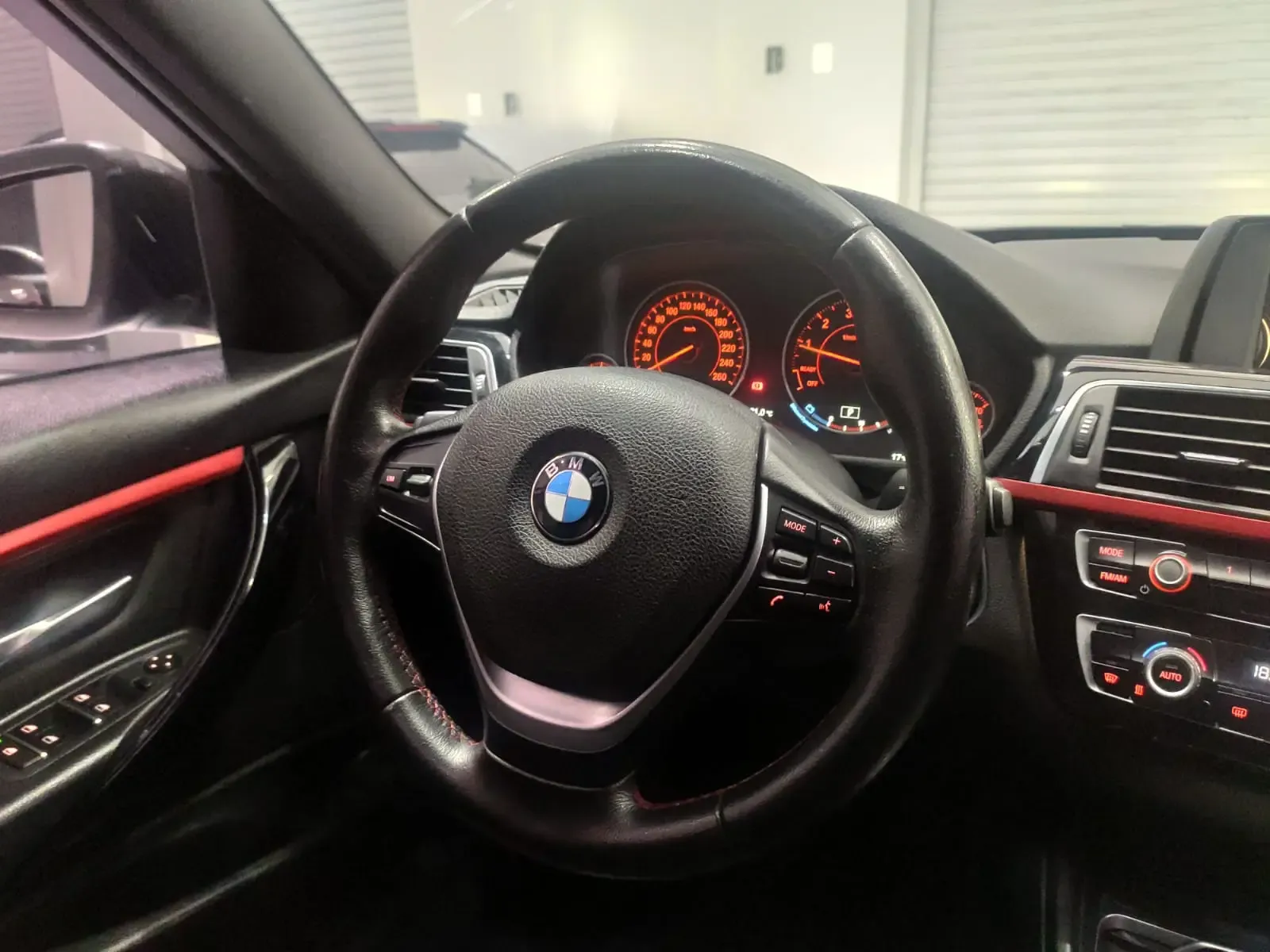BMW Serie 3 318i Sport