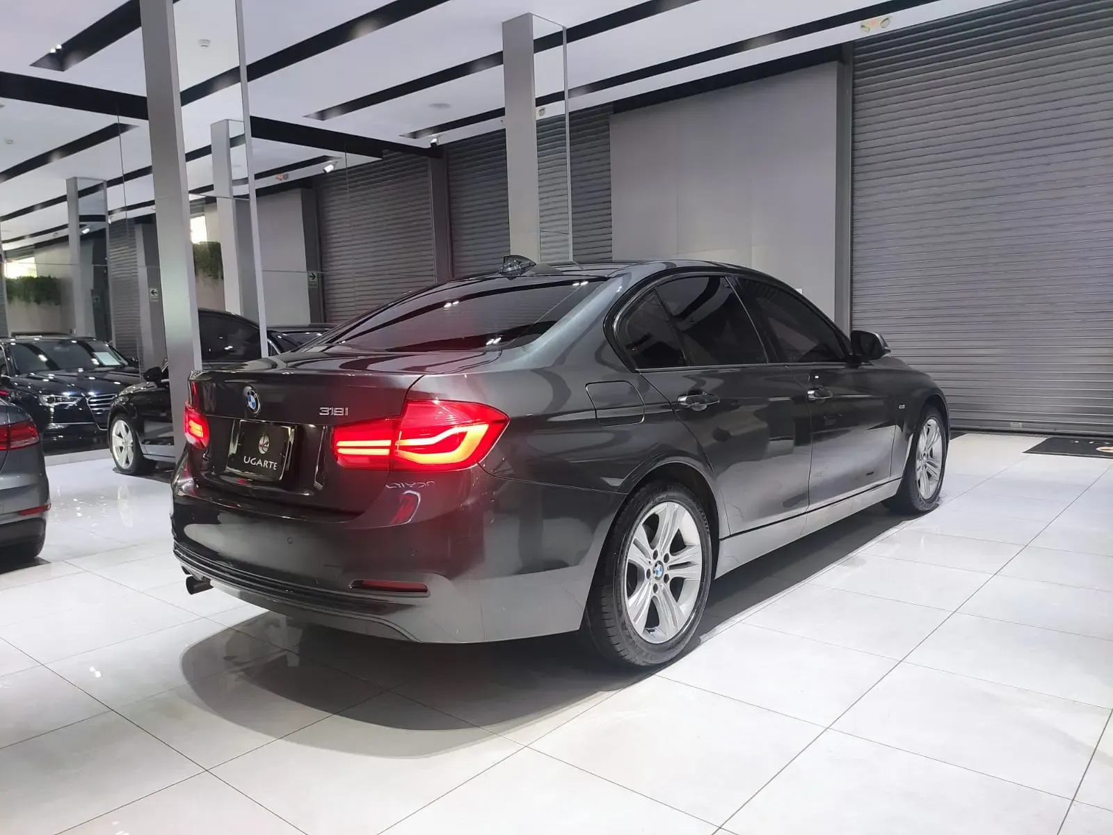BMW Serie 3 318i Sport