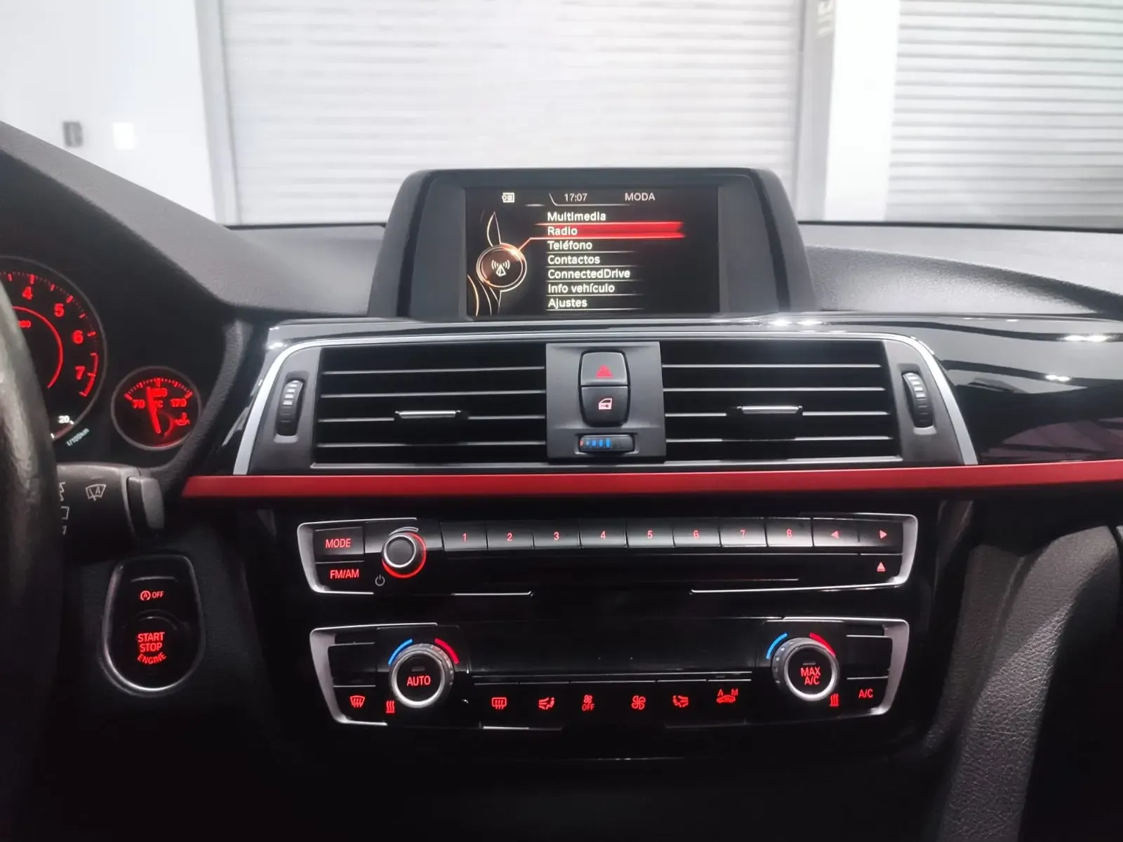 BMW Serie 3 318i Sport