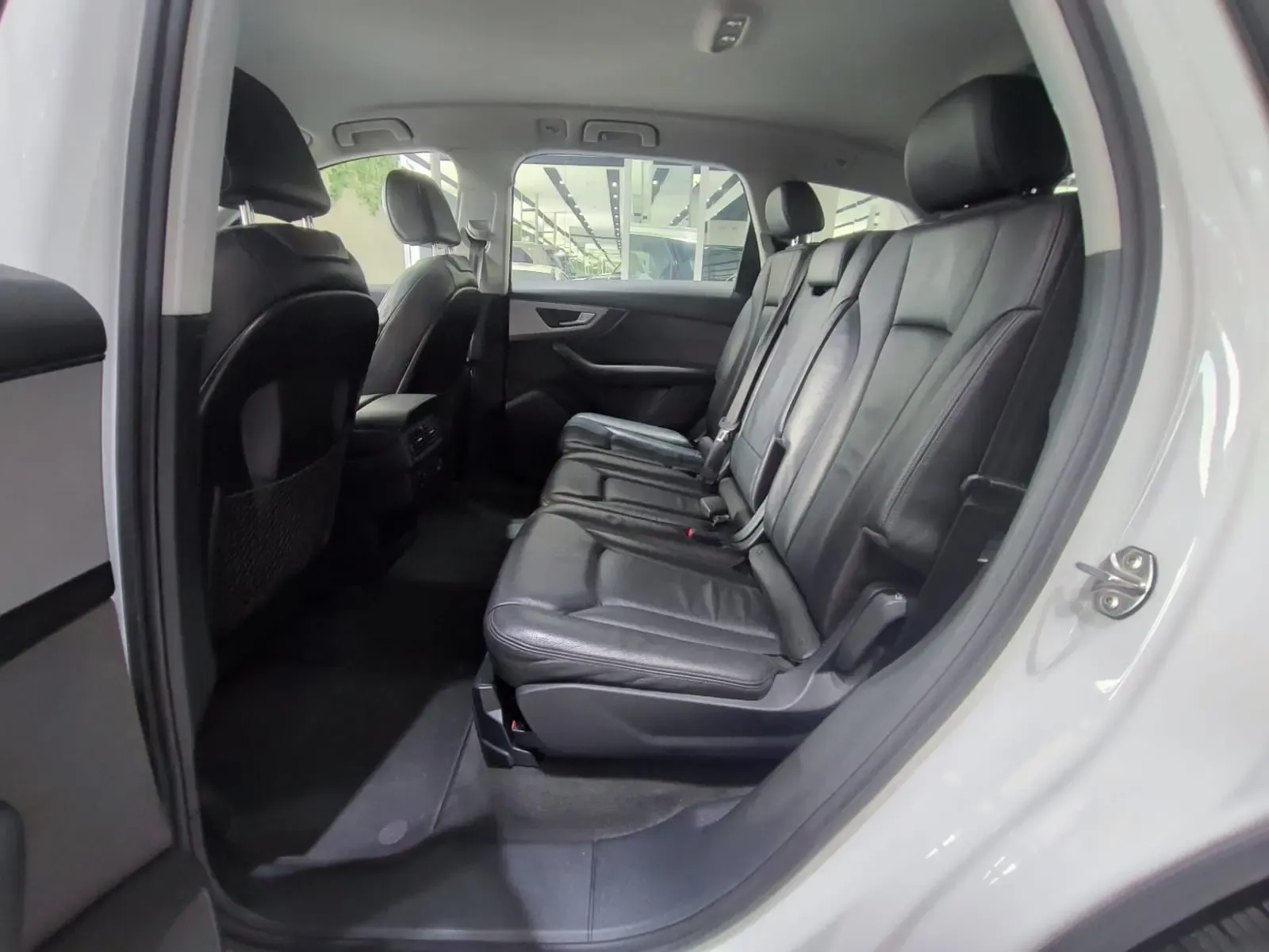 AUDI Q7 TFSI Quattro Tiptronic
