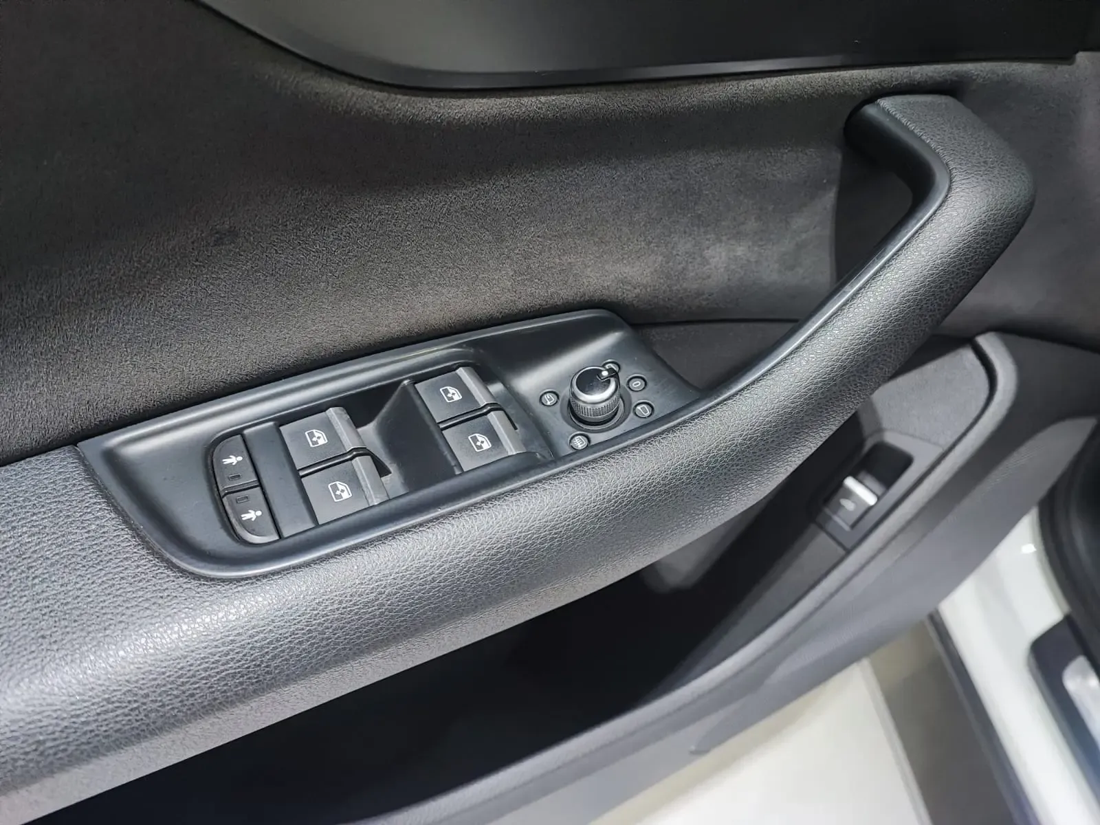 AUDI Q7 TFSI Quattro Tiptronic