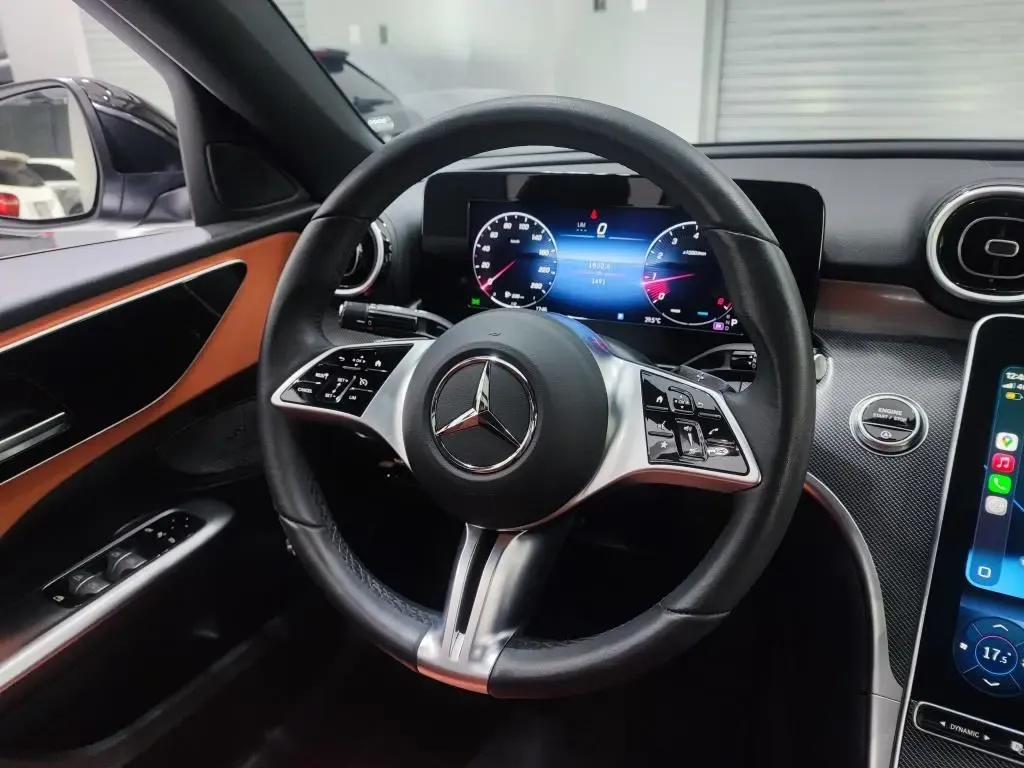 MERCEDES BENZ Clase C200