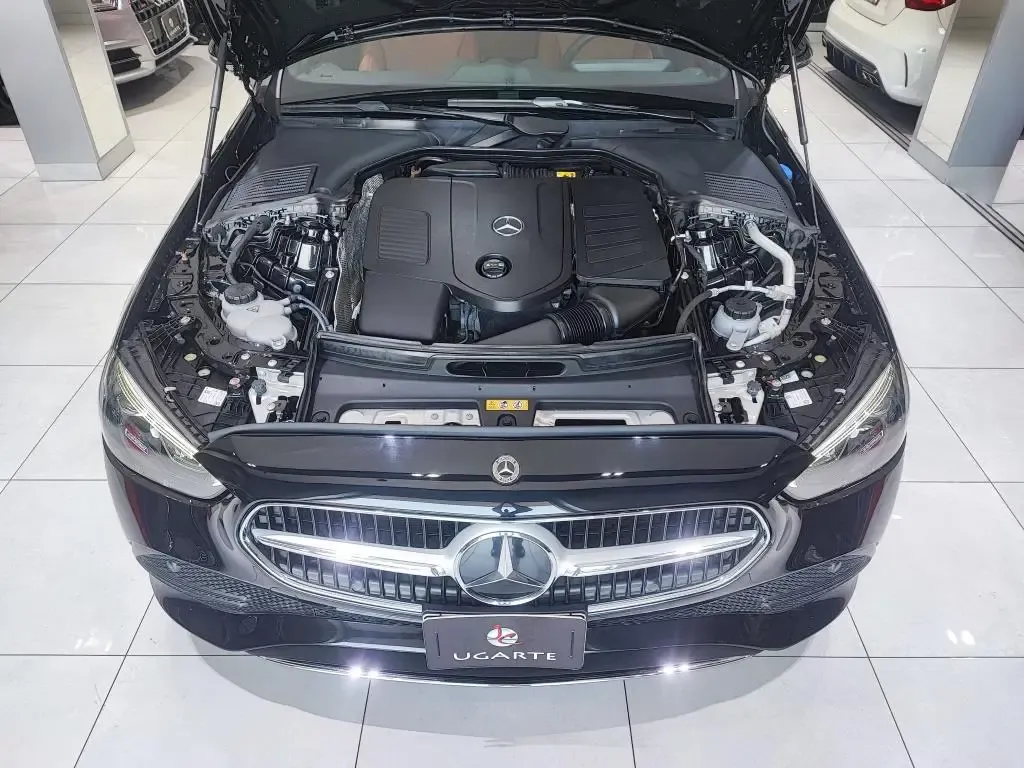 MERCEDES BENZ Clase C200