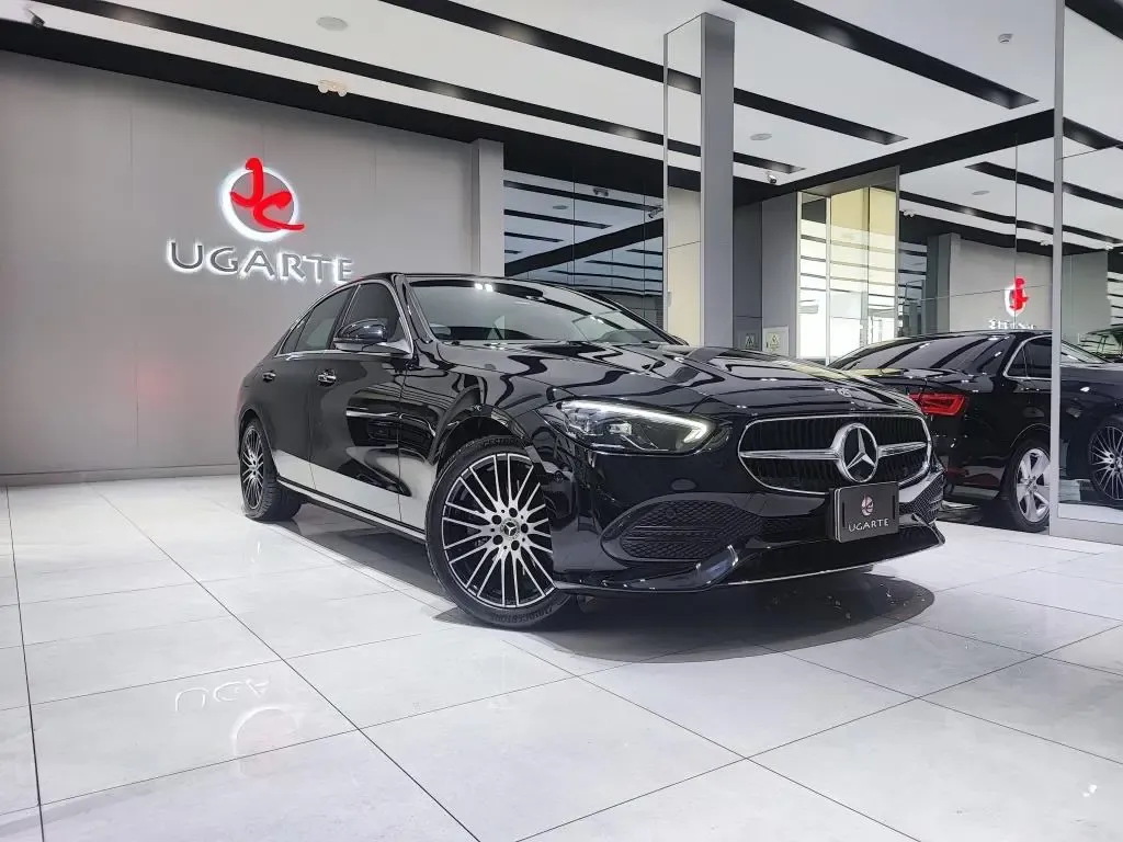 MERCEDES BENZ Clase C200