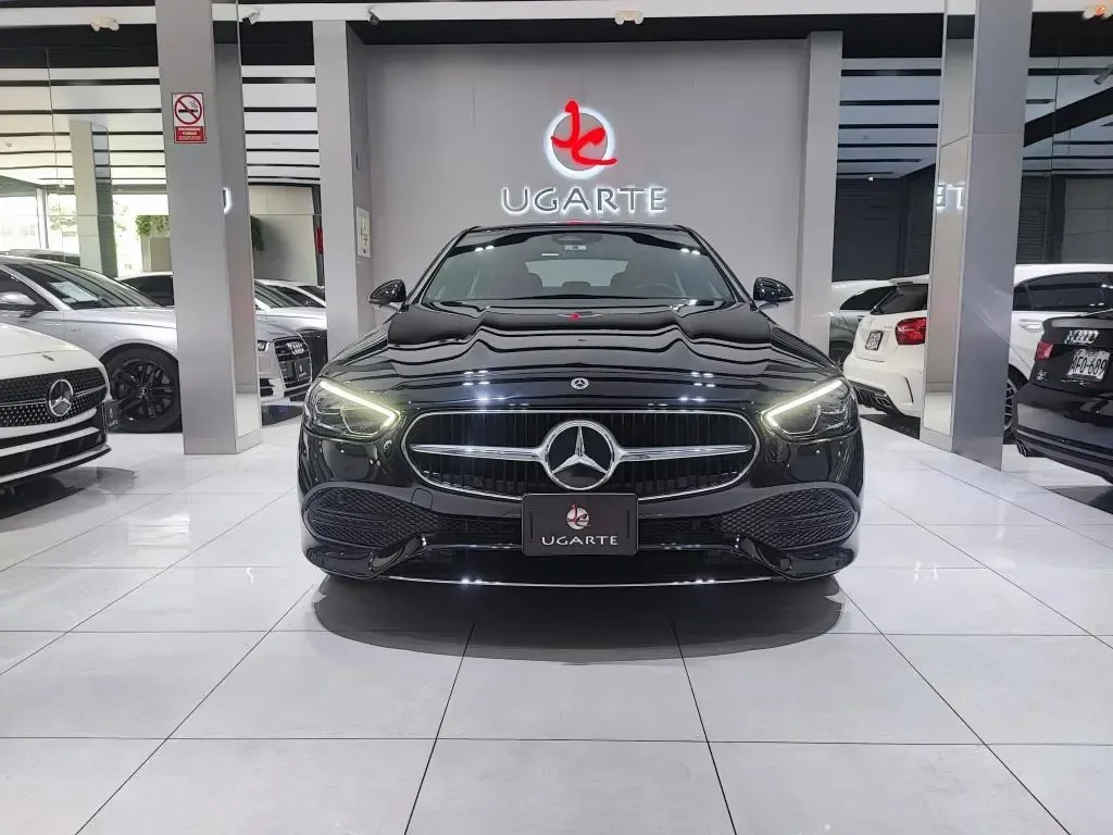 MERCEDES BENZ Clase C200